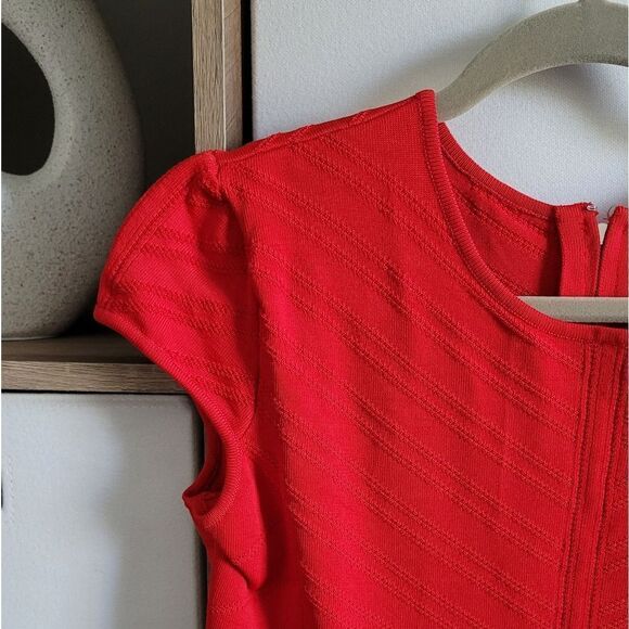 ♥️CACHE Elegant Fire Red Chevron Dress Size L - Picture 8 of 16